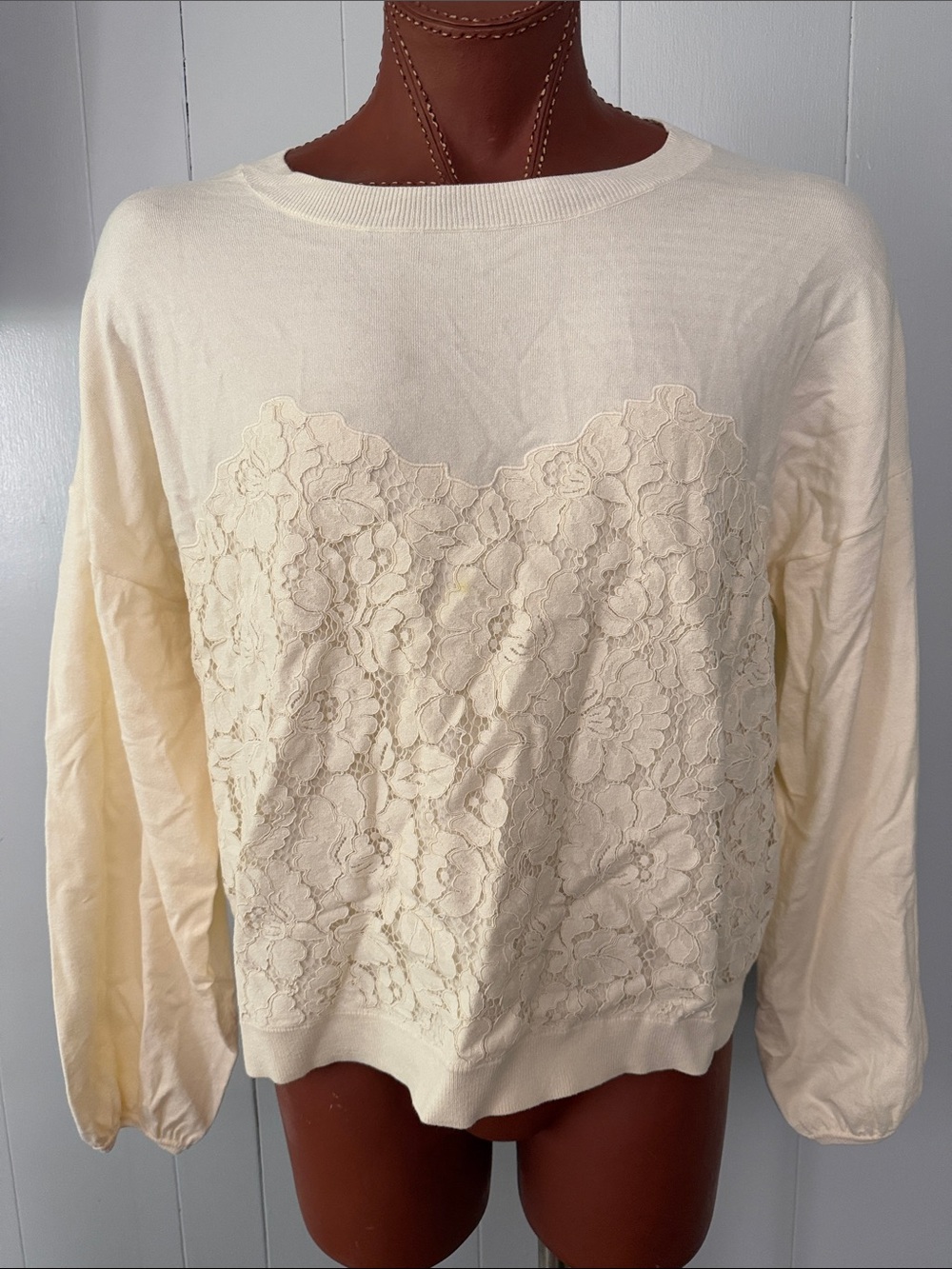 Express Cream Lace Front Pullover Sweatshirt